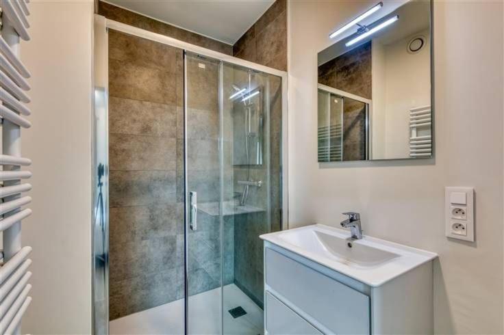 Splendide Appartement Au Centre De Liege - Complexe Paradis Express Екстериор снимка